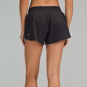 Lululemon Hotty Hot Short